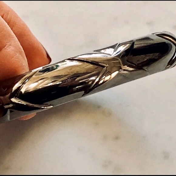 Gunmetal Hinged Bracelet from Nordstrom - Picture 5 of 8